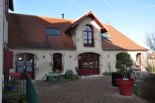  Propriété/château à vendre 15 + pièces 573 m²