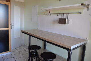  Appartement à louer 5 pièces 76 m²