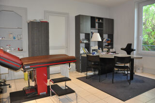  Maison à vendre 10 pièces 193 m²