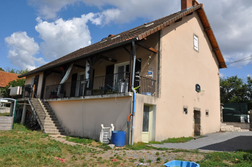 Maison 6 pièces 164 m² · à Chavroches · 164 m² · 189 900 €