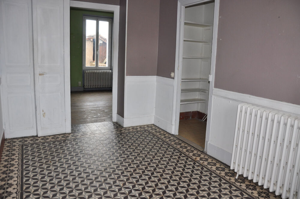 Vente Maison Bel ensemble immobilier avec 3 logements, idéal investissement locatif Lapalisse