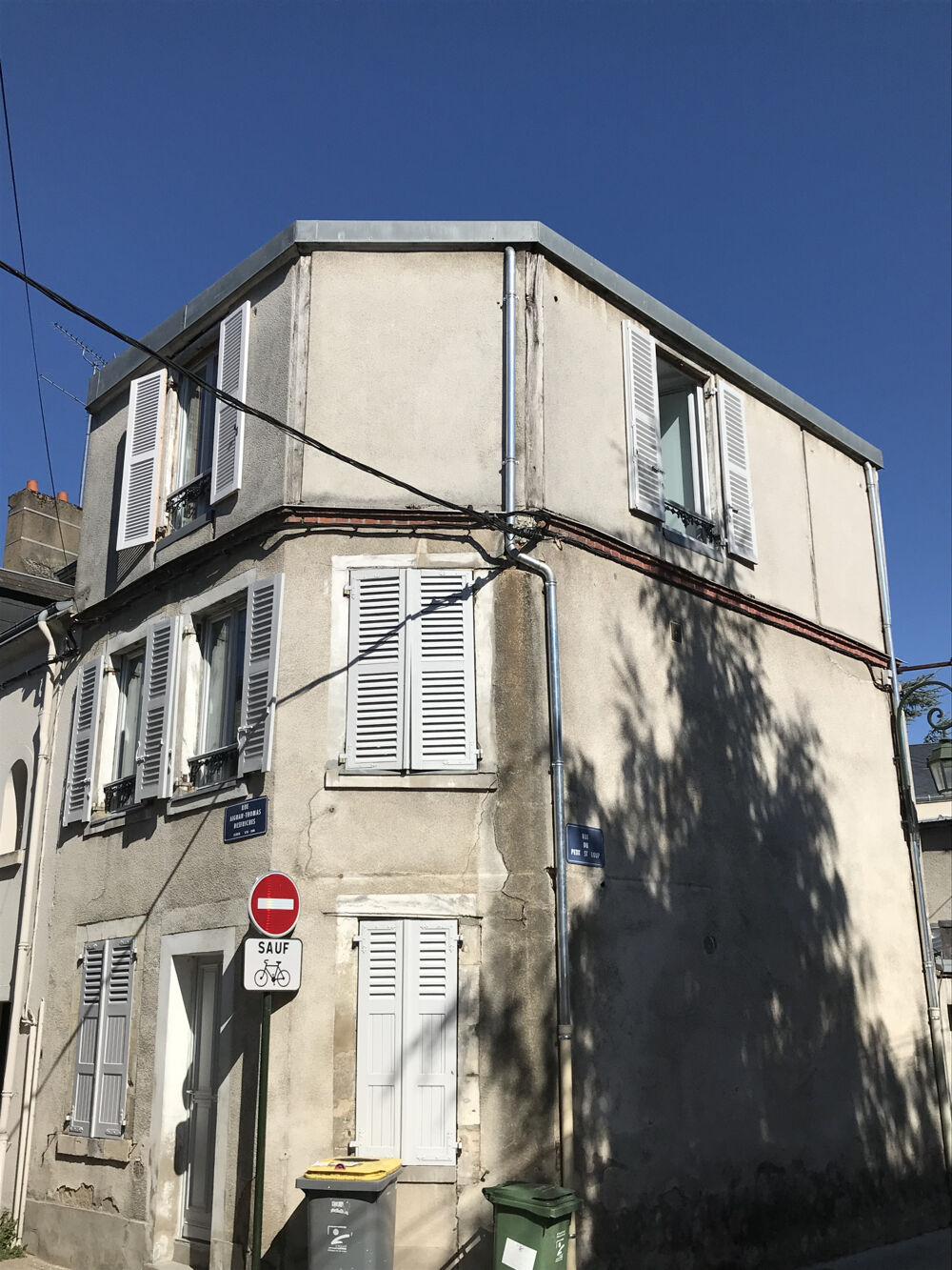 Location Appartement Studio - 17 m2 - Orléans Orleans