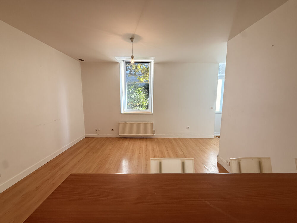 2 PIECES - 39.63m2 - ORLEANS