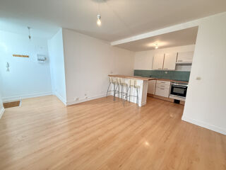  Appartement à louer 2 pièces 40 m²