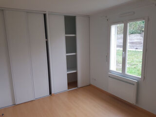  Maison à louer 4 pièces 102 m²