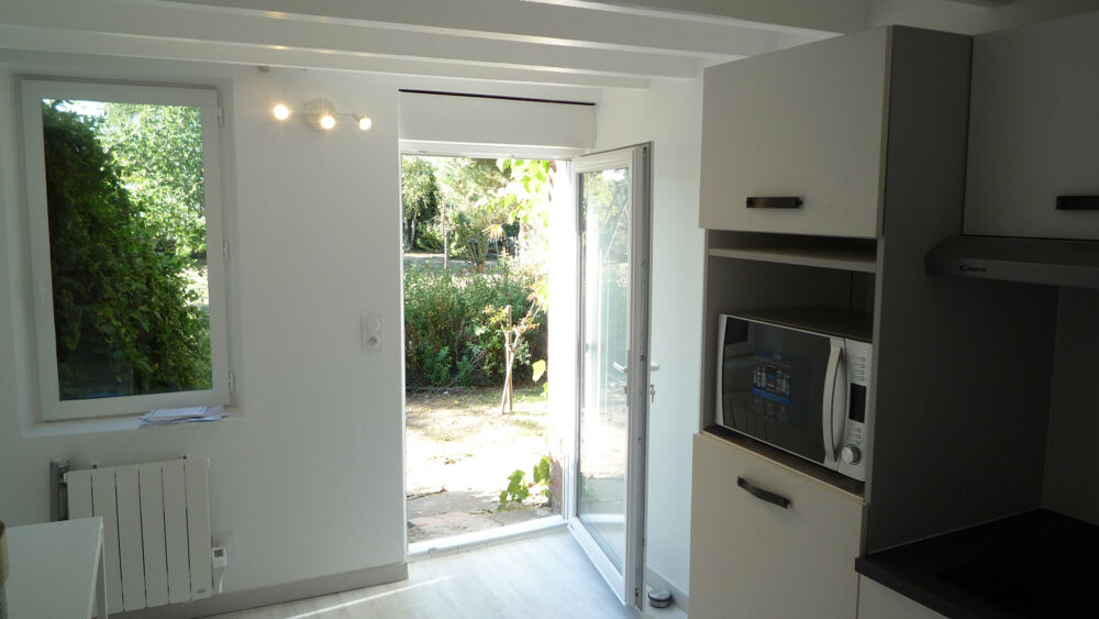 Location Appartement STUDIO - 13.89m2 - OLIVET Olivet