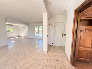  Maison � vendre 9 pi�ces 198 m�