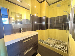  Appartement à louer 1 pièce 38 m²