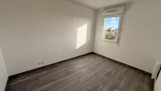  Appartement à louer 2 pièces 43 m²