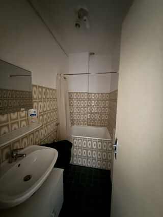  Appartement à louer 1 pièce 24 m²
