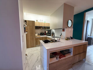 Appartement à louer 3 pièces 93 m²