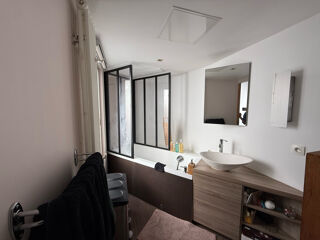 Appartement à louer 3 pièces 93 m²