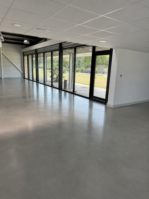  Local commercial / Dépôt / Bureaux 440 m2   Labège (31670) 
