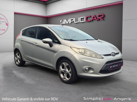 Ford Fiesta 1.4 TDCi 70 FAP Ambiente 2011 occasion Beaucouz&eacute; 49070