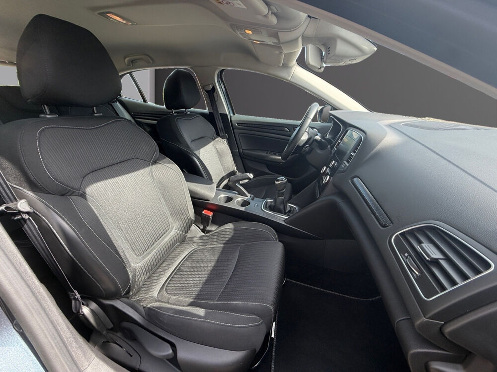 Megane IV M&eacute;gane IV Berline dCi 110 Energy Life 2016 occasion 19360 MALEMORT