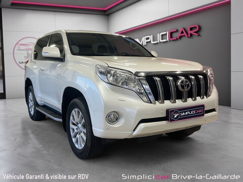 Annonce voiture Toyota Land Cruiser 44980 €