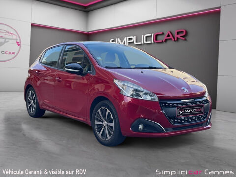Peugeot 208 1.2 PureTech 82ch BVM5 Allure 2018 occasion Cannes 06400