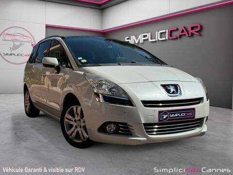 Peugeot 5008 1.6 HDi 112 ch FAP BVM6 Allure 7places -