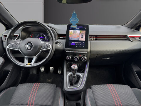 Clio V Clio TCe 140 - 21N R.S. Line 2022 occasion 38400 Saint-Martin-d'H&egrave;res