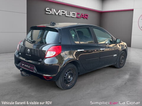 Clio III dCi 90 eco2 Expression Clim 2011 occasion 13600 LA CIOTAT