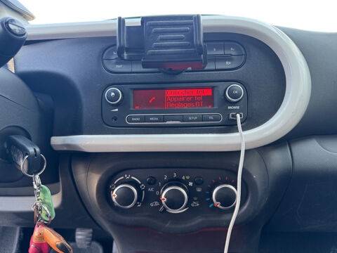 Twingo III 0.9 TCe 90 Energy Intens 2014 occasion 13600 LA CIOTAT
