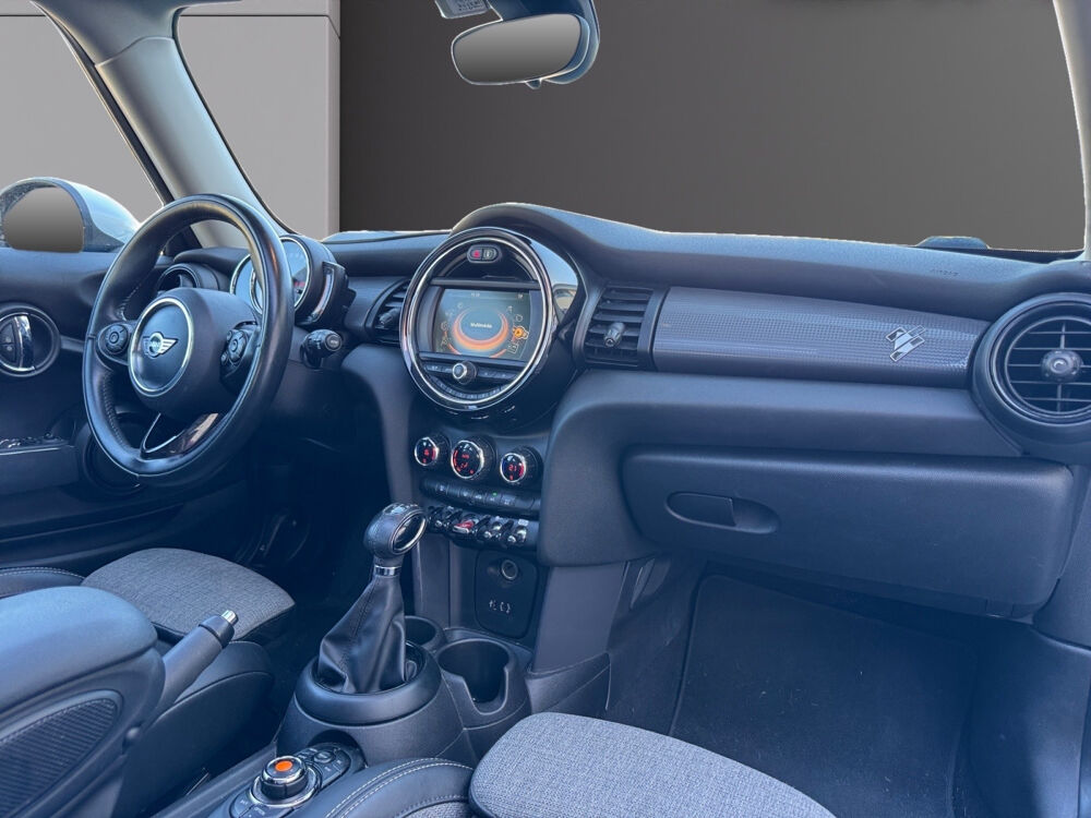 Cooper Hatch 3 Portes 136 ch BVA6 Edition Blackfriars 2018 occasion 13600 LA CIOTAT
