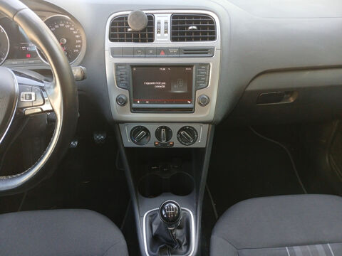 Polo 1.2 TSI 90 BlueMotion Technology S&eacute;rie Sp&eacute;ciale Lounge 2016 occasion 13600 LA CIOTAT