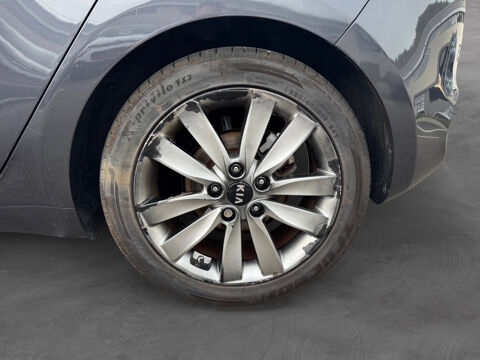 Ceed Cee'd 1.6 CRDi 128 ch FIFA World Cup Edition 2014 occasion 13600 LA CIOTAT