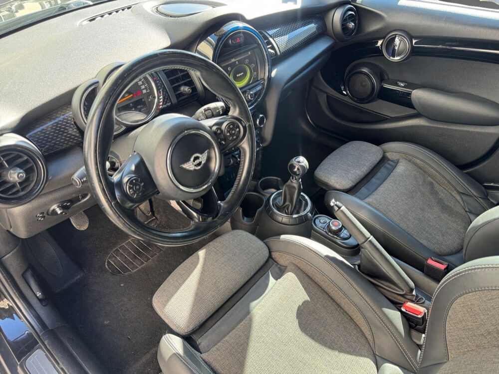 Divers Hatch 5 Portes Cooper S 192 ch 2016 occasion 13600 LA CIOTAT