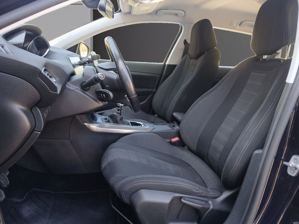 308 SW 1.2 PureTech 130ch S&S BVM6 Allure 2016 occasion 13600 LA CIOTAT