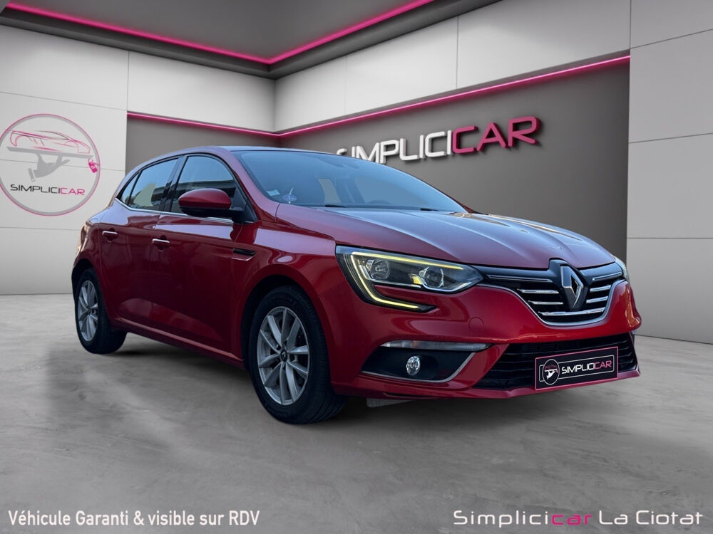 Megane IV M&eacute;gane IV Berline TCe 100 Energy Zen 2016 occasion 13600 LA CIOTAT