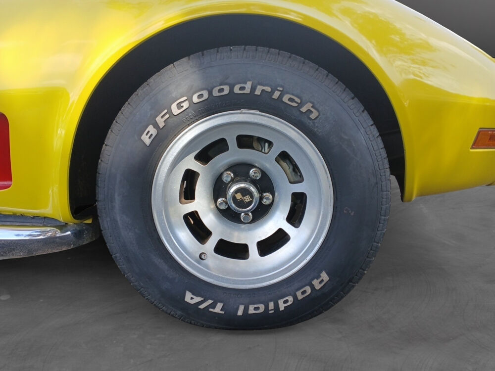 Corvette V8 STINGRAY 1976 occasion 13600 LA CIOTAT