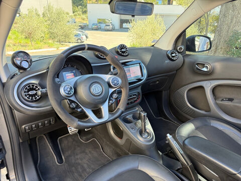 ForTwo Fortwo Coup&eacute; 0.9 109 ch S&S A Brabus 2016 occasion 13600 LA CIOTAT