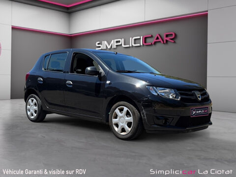 Dacia sandero 1.2 16V 75 E6 Lauréate VEHICULE P