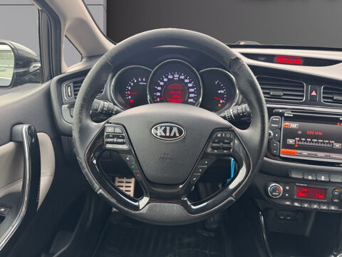 Ceed Cee'd 1.6 CRDi 128 ch FIFA World Cup Edition 2014 occasion 13600 LA CIOTAT