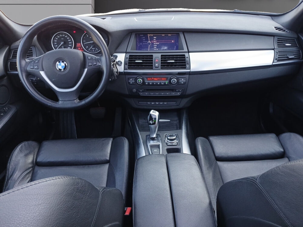 X5 xDrive40d 306ch Luxe A 2012 occasion 13600 LA CIOTAT