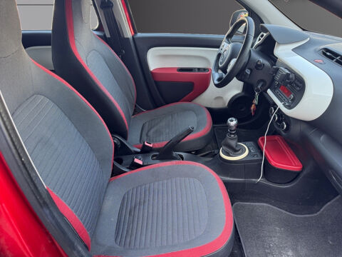 Twingo III 0.9 TCe 90 Energy Intens 2014 occasion 13600 LA CIOTAT