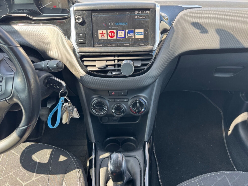 2008 BlueHDi 100ch S&S BVM5 Allure Business 2019 occasion 13600 LA CIOTAT