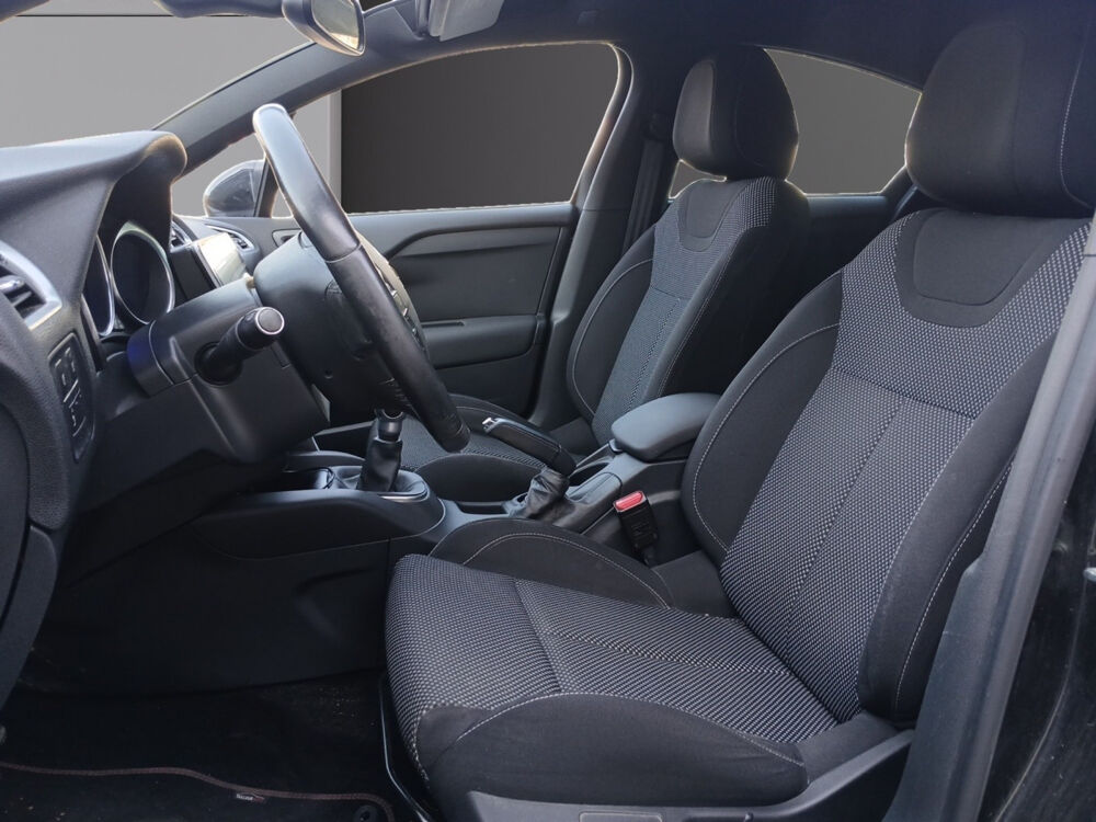 DS4 VTi 120 Chic 2012 occasion 13600 LA CIOTAT