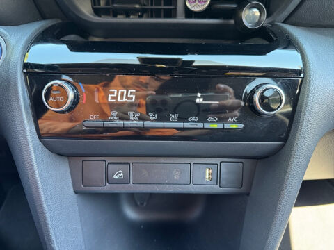 Yaris Cross Hybride 116h AWD-i Design 2022 occasion 13600 LA CIOTAT