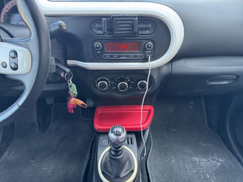 Twingo III 0.9 TCe 90 Energy Intens 2014 occasion 13600 LA CIOTAT