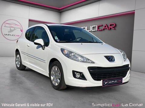 Peugeot 207 + 1.4e 75ch 2013 occasion LA CIOTAT 13600