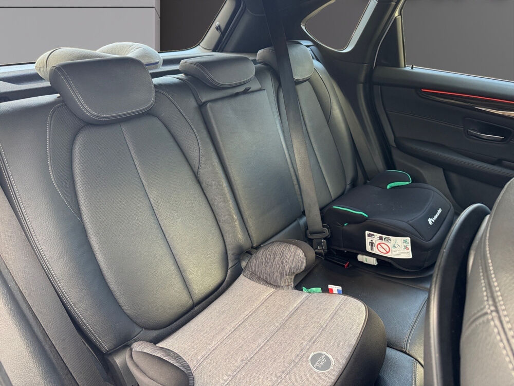 Serie 2 Active Tourer 216d 116 ch Luxury A 2018 occasion 13600 LA CIOTAT