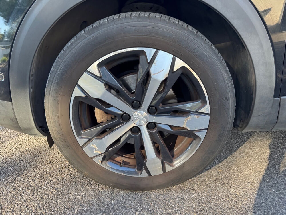 3008 BlueHDi 130ch S&S EAT8 Allure Business 2019 occasion 13600 LA CIOTAT