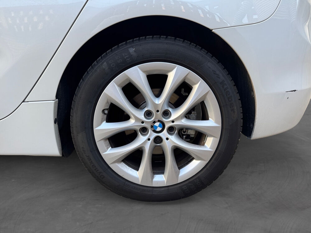 Serie 2 Active Tourer 216d 116 ch Luxury A 2018 occasion 13600 LA CIOTAT