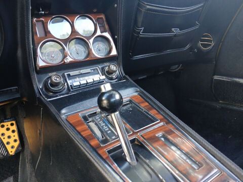 Corvette V8 STINGRAY 1976 occasion 13600 LA CIOTAT