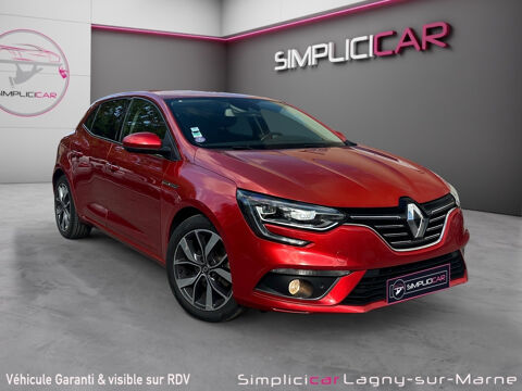 Renault megane iv BERLINE 1.2 TCe 130 Energy Intens - Entr