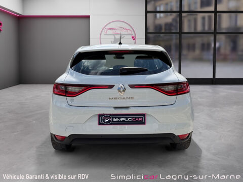 Megane IV M&eacute;gane IV Berline dCi 110 Energy Life 2017 occasion 77400 Lagny-sur-Marne