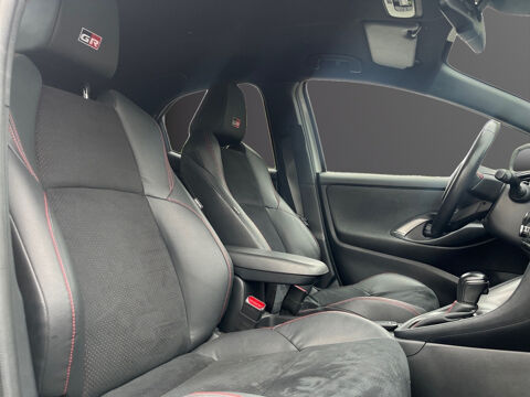 Yaris Hybride 116h GR Sport 2023 occasion 77400 Lagny-sur-Marne