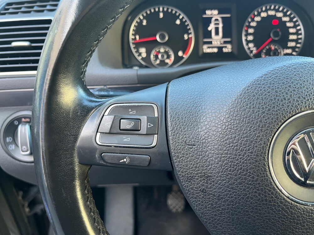Touran 1.9 TDI 105 FAP BlueMotion Confortline 2010 occasion 77400 Lagny-sur-Marne